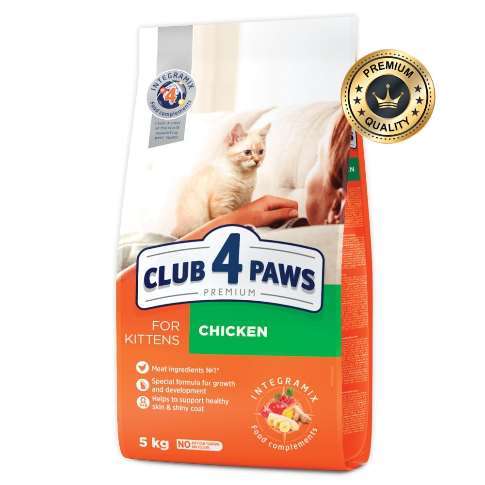 CLUB 4 PAWS for kittens Chicken Complete dry food 5kg